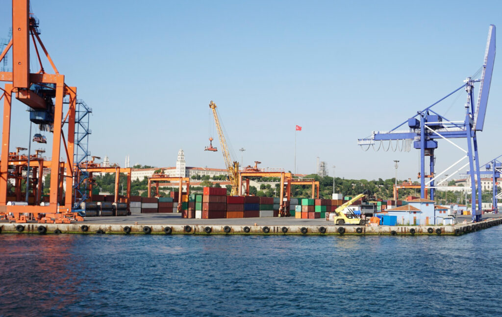 Kamarajar Port Tenders US$448m Second Container Terminal Kamarajar Port issues tender for ₹4,288-crore second container terminal under PPP DBFOT model.